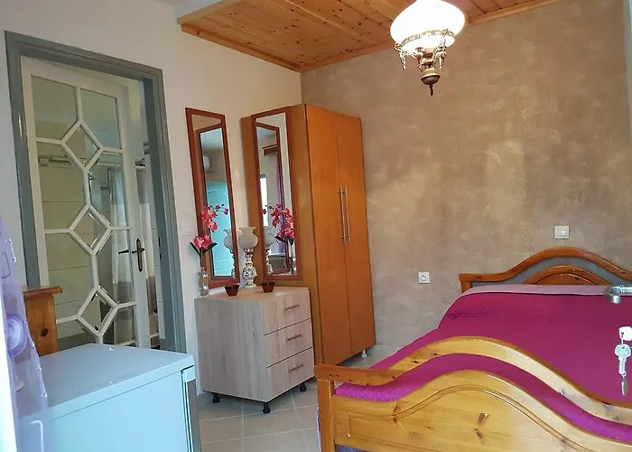 Sunny Hébergement de vacances Kalamata